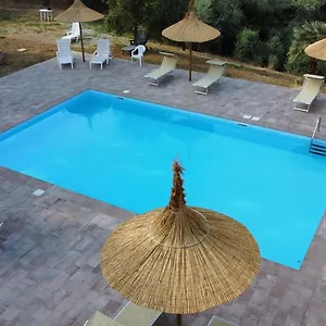  Alloggio per agriturismo Cerroni Italia
